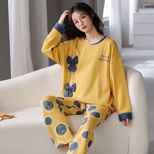 Bộ cổ tròn dài tay - 6909 vàng nơ