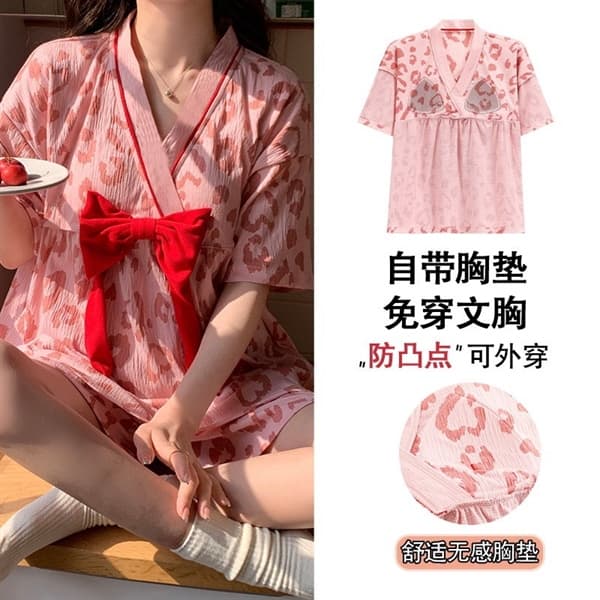 Bộ kimono có đệm ngực