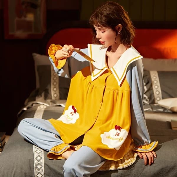 Bộ 100% cotton dài tay - vàng bo gấu 18012