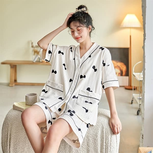 Bộ cộc cotton cổ chữ v trắng nơ đen 1525